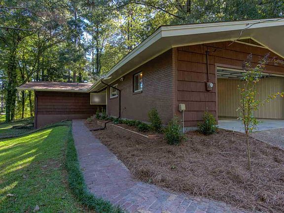2nd image of 117 Scottdale Dr