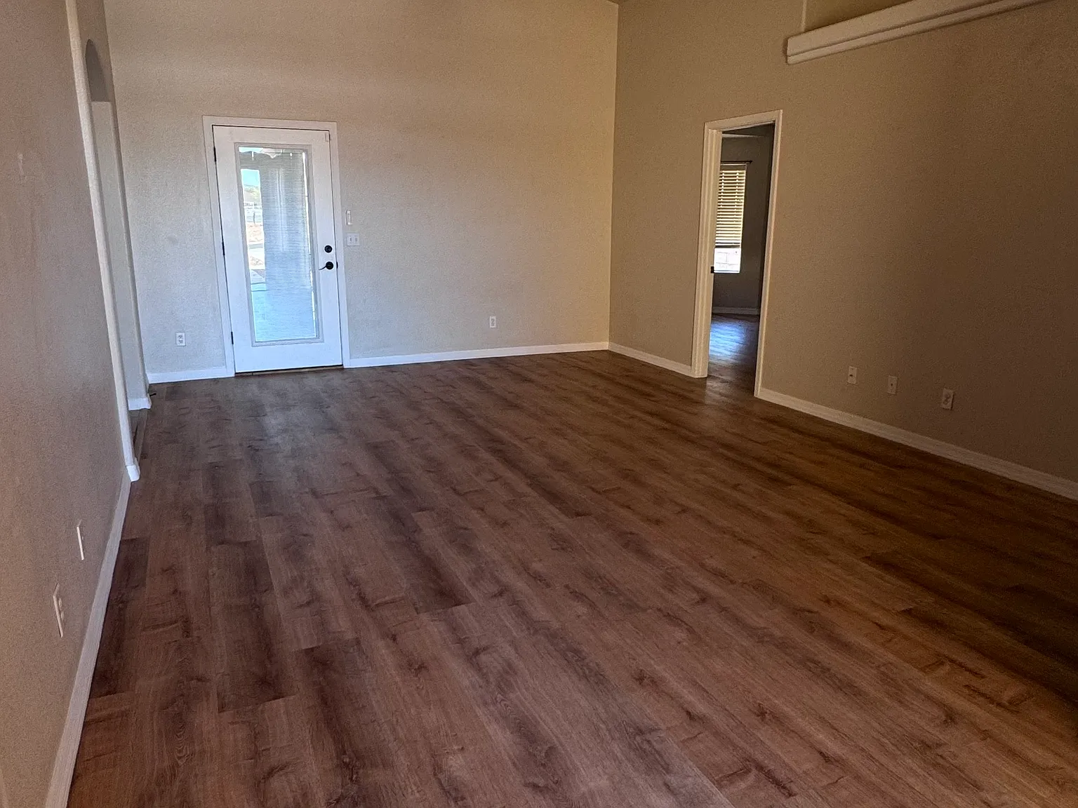 3 bed, 1449 sqft, $1,850 — Photo 4