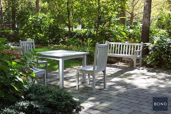 Rented by Bond New York | media 25