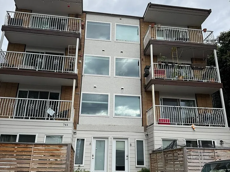 744 Belmont Pl E — Photo 1