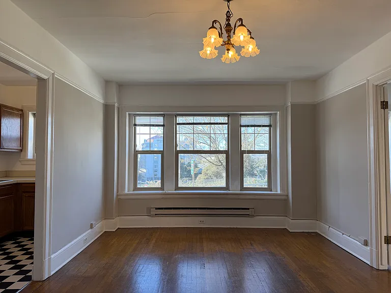 Sherwood Apartments — Photo 24