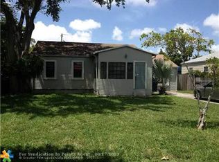 42 Flagler Dr, Miami Springs, FL 33166