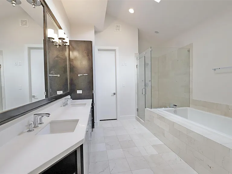 2505 Richton St — Photo 18