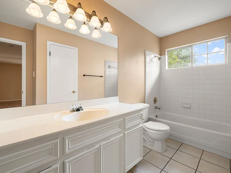3955 Grayling Ln — Photo 44