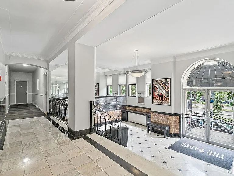 2515 K St NW #609 — Photo 11