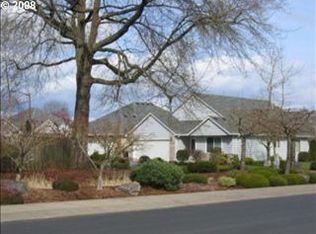 1999 NE Harewood Pl, Hillsboro, OR 97124