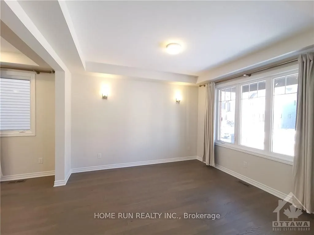 4 bed, $3,800 — Photo 4