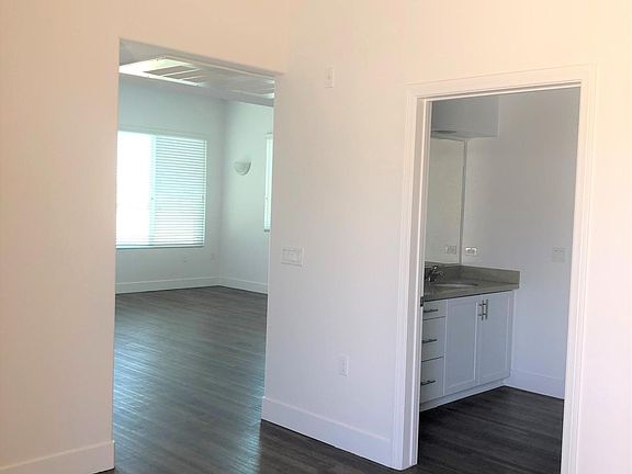 2nd image of 4142 Adams Ave APT 216