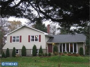 100 Avon Ter, Moorestown, NJ 08057