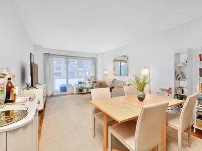 300 E 40th St APT 11W, New York, NY, 10016