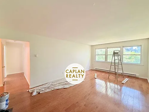 460 Whalley Ave #304 Photo 1