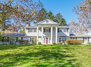 733 Mount Parnassus Dr, Granville, OH 43023