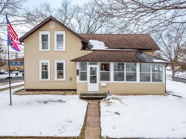 701 N Walnut St, Reedsburg, WI 53959