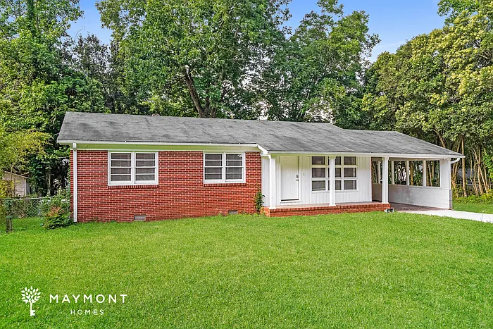 310 Sunset Dr — Photo 3
