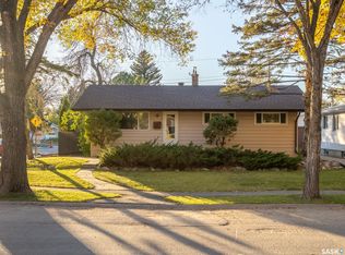 224 Frontenac Dr, Regina, SK S4S3B5