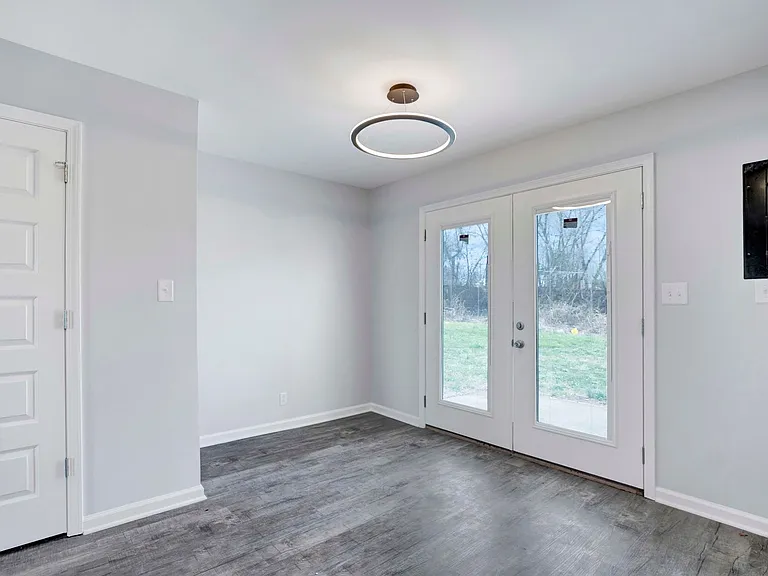 1108 Pembroke Oak Grove Rd #18 — Photo 27