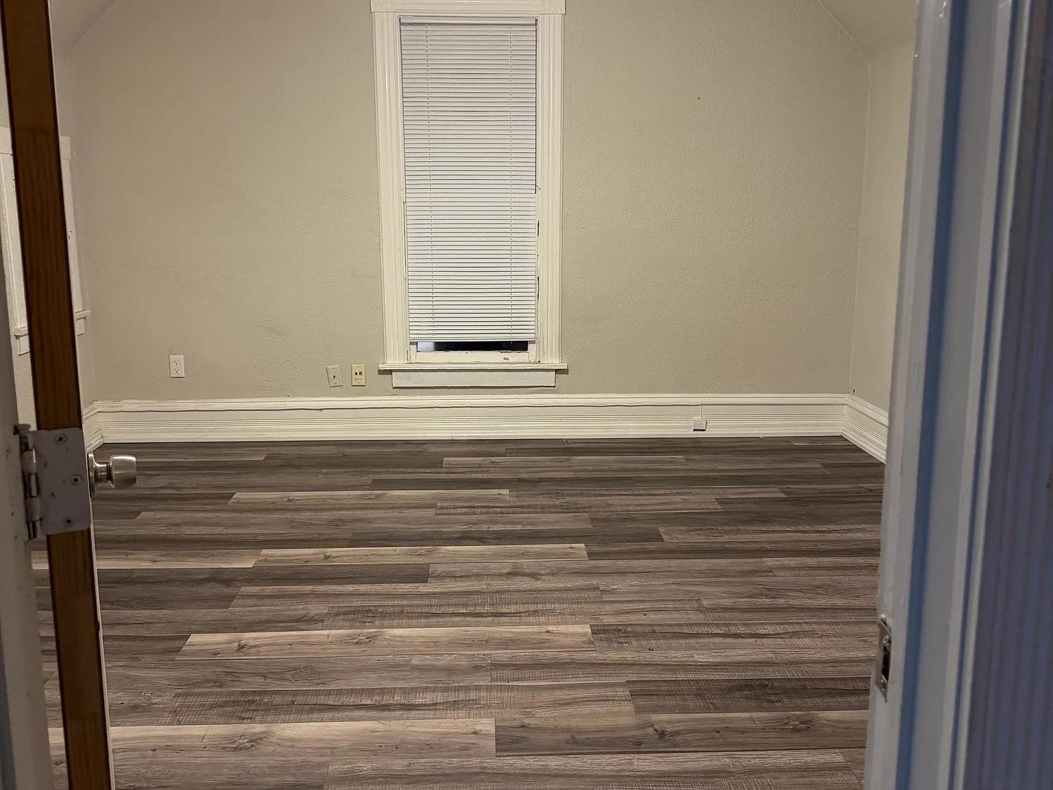 511 Center St — Photo 3