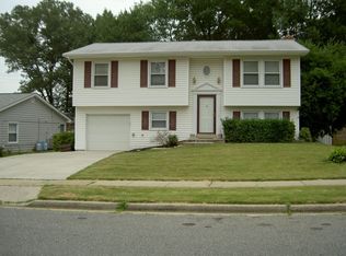 893 Winterhaven Dr, Gambrills, MD 21054
