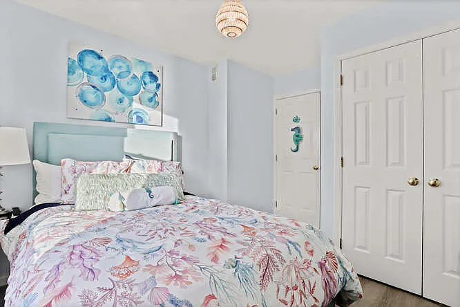 2149 Fairfield Beach Rd — Photo 28