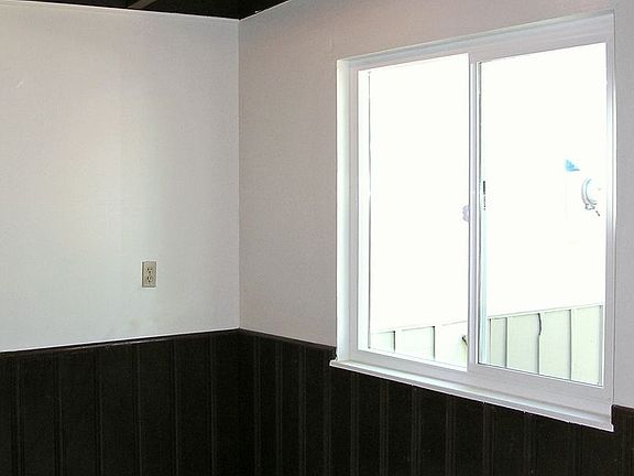 4th image of 208 Arlington Dr