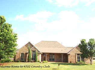 4702 W Country Club Dr, Stillwater, OK 74074