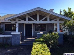 690 E 52nd Pl, Los Angeles, CA 90011