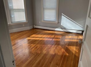 39 Oakland St #2, Waterville, ME 04901