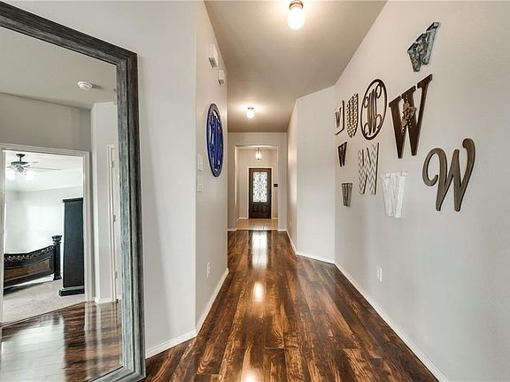 4th image of 3612 White Summit Ln
