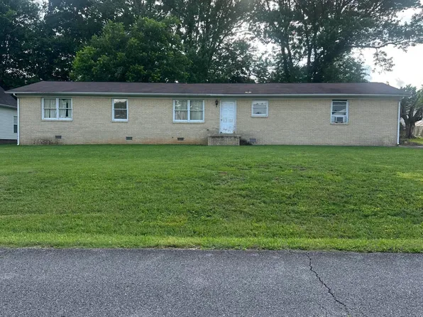 301 Grove Ave NW, Cleveland, TN 37311