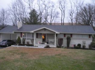 110 Mount Vernon Dr, Bristol, VA 24202