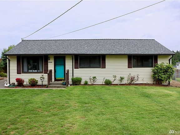 3rd image of 19428 10th Ave S