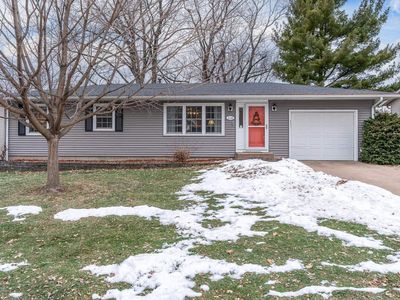 114 N 9th St, Eldridge, IA, 52748