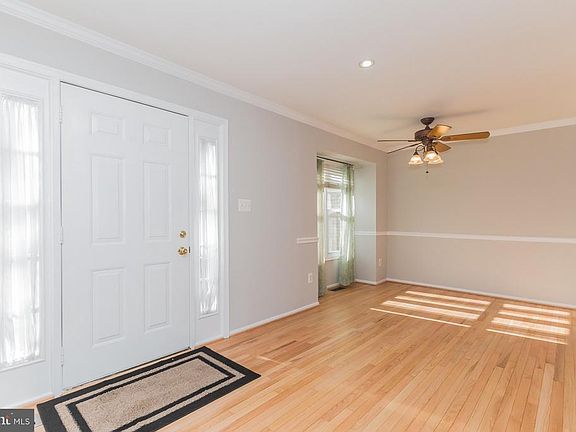 2nd image of 4024 Norbeck Square Dr