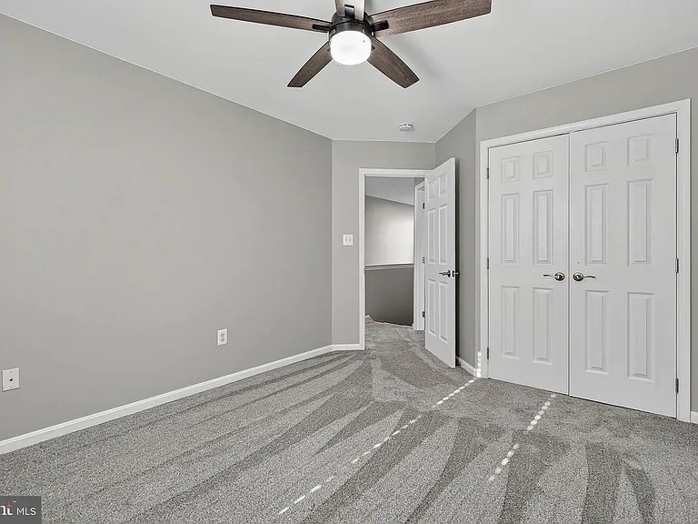 27 Planetree Dr #1 — Photo 21