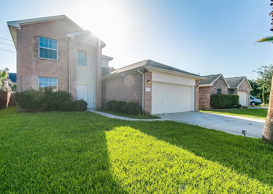 1st image of 8223 Sugar Cane Dr
