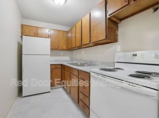 709 W 6th Ave APT 3, Lancaster, OH 43130