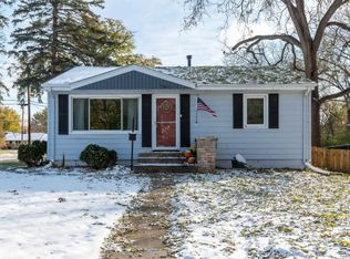 701 6th Ave S, Hopkins, MN 55343