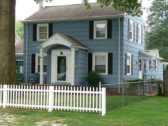 1st image of 3903 Staunton Ave SE