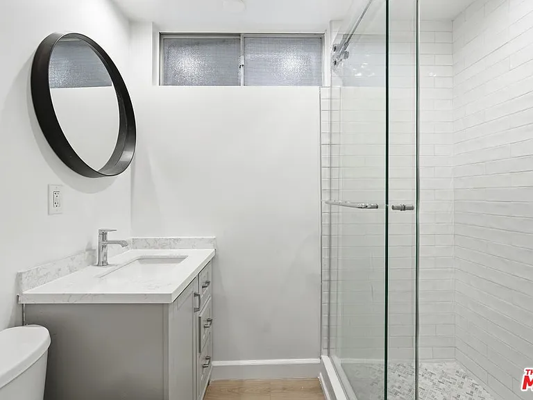 324 S Elm Dr #101 — Photo 27