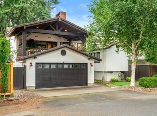 16636 Maple Cir, Lake Oswego, OR 97034