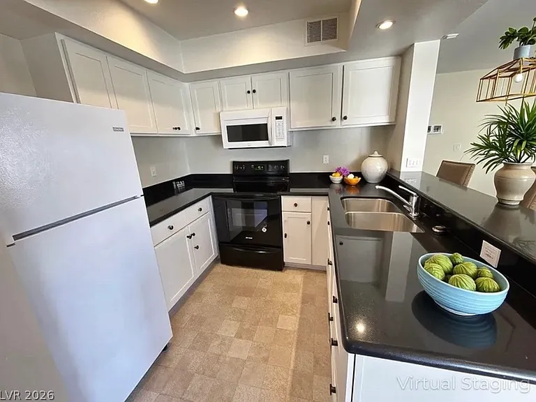 6800 E Lake Mead Blvd #2011 — Photo 4