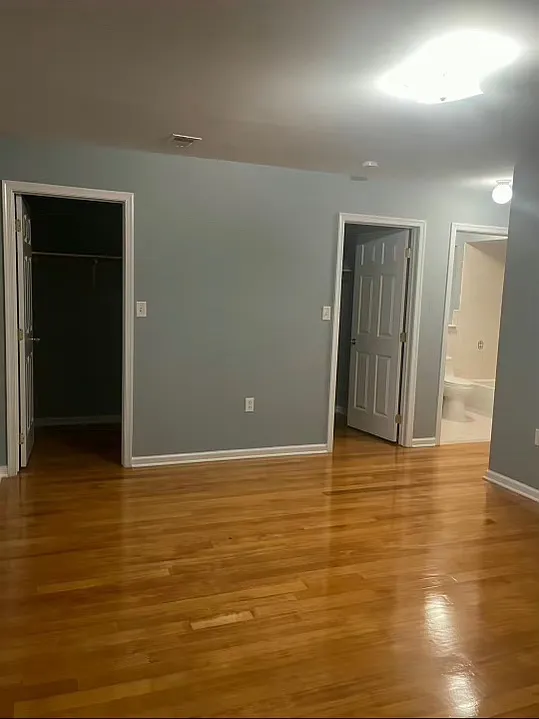 3 bed, $2,850 — Photo 2