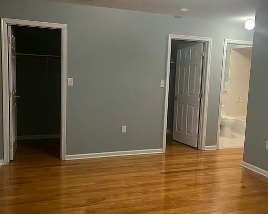 2nd image of 918 Emma St Floor 2