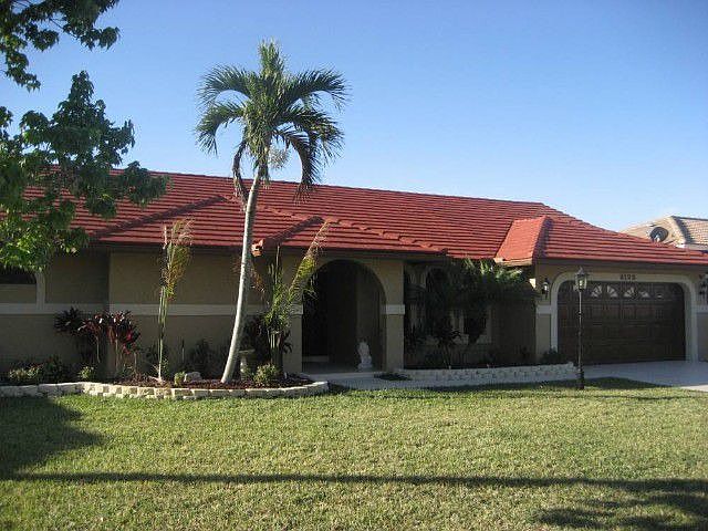 1st image of 8198 NW 41st St
