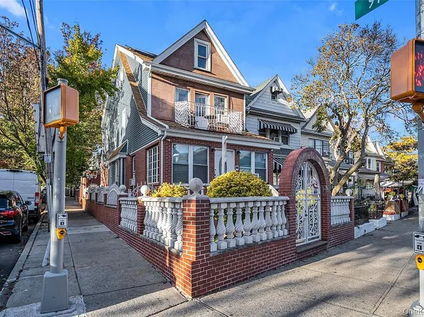 9769 Corona Ave, Corona, NY 11368