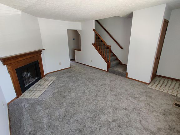 4th image of 6472 Cranston Way