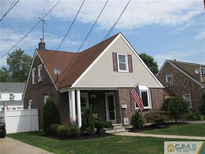 220 N Park Dr, Woodbridge, NJ, 07095