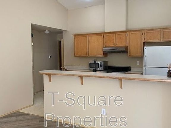 3rd image of 303 83rd Dr SE