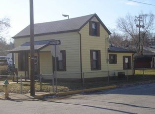 1629 N 3rd St, Saint Charles, MO 63301