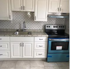 132 Chestnut St, Bridgeport, CT 06604